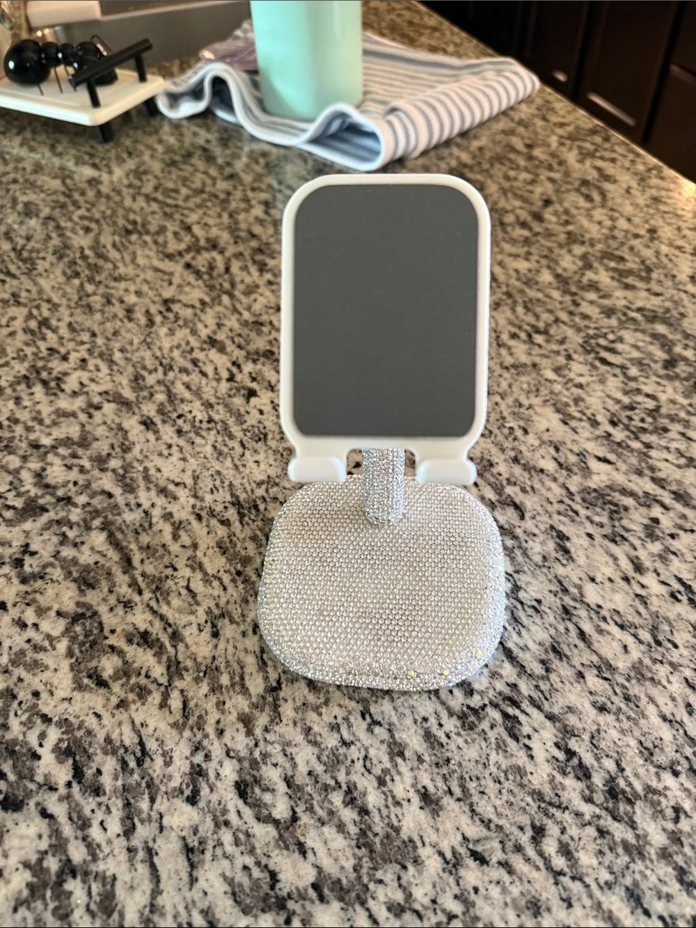 Sparkle Foldable Phone Stand with Mirror - Silver